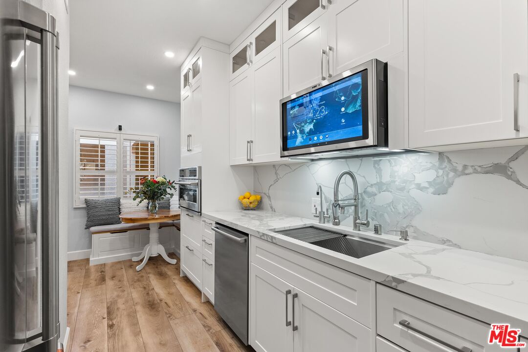 14844 Dickens St Unit: 108
