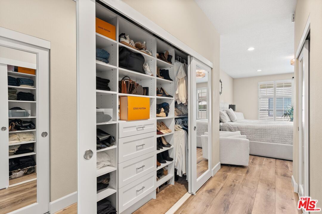 14844 Dickens St Unit: 108