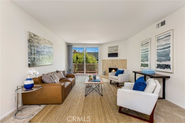 14315 Riverside DR Unit: 209