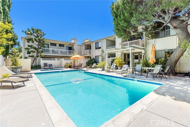 14315 Riverside DR Unit: 209