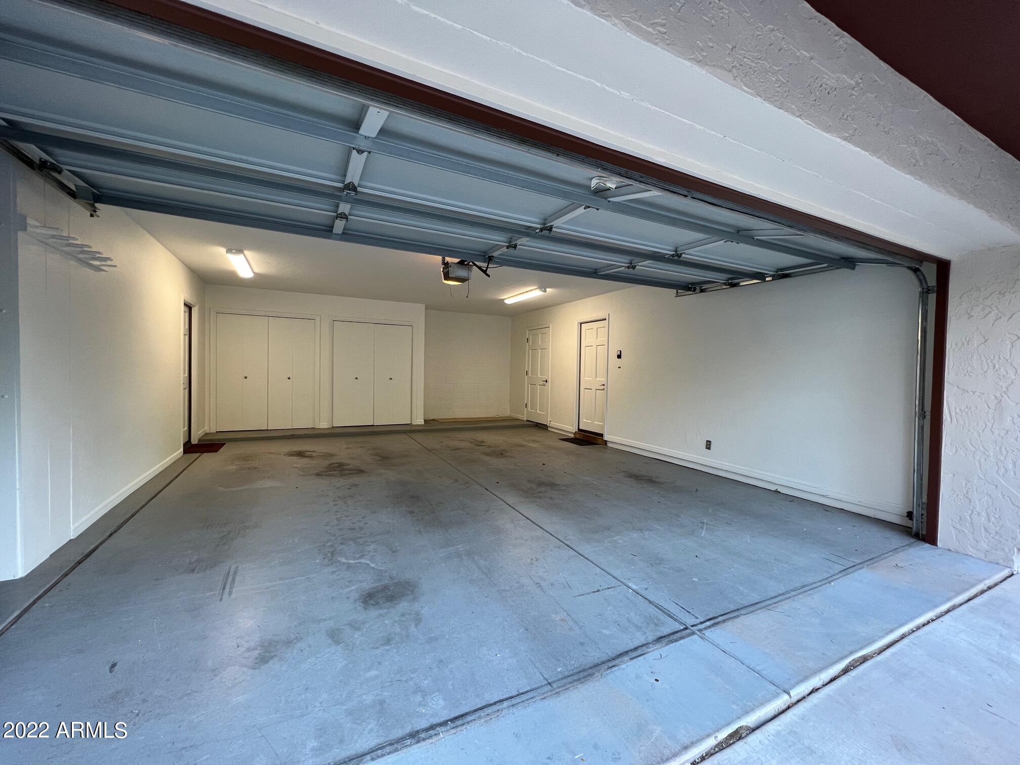 5435 E CAMELHILL Road