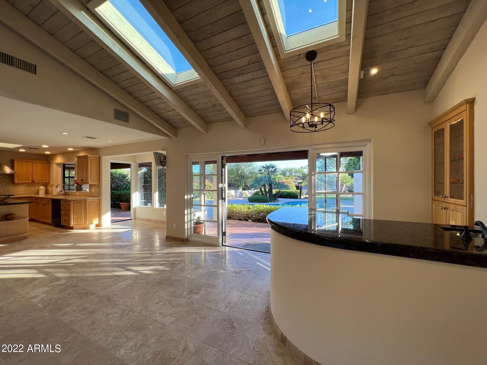 5435 E CAMELHILL Road