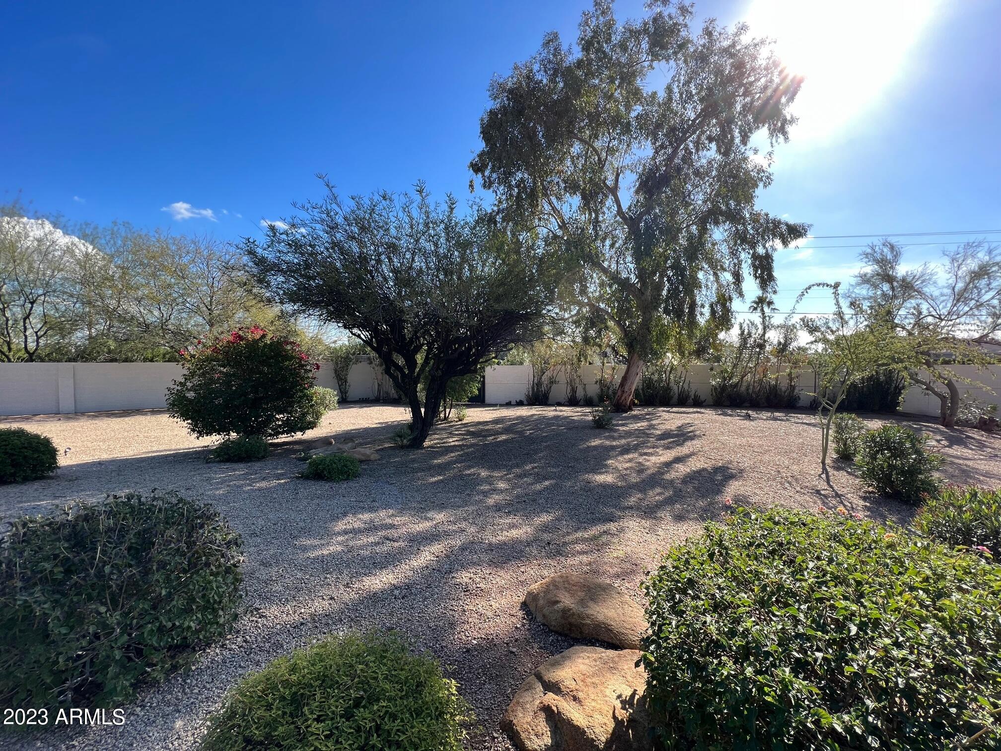 5435 E CAMELHILL Road