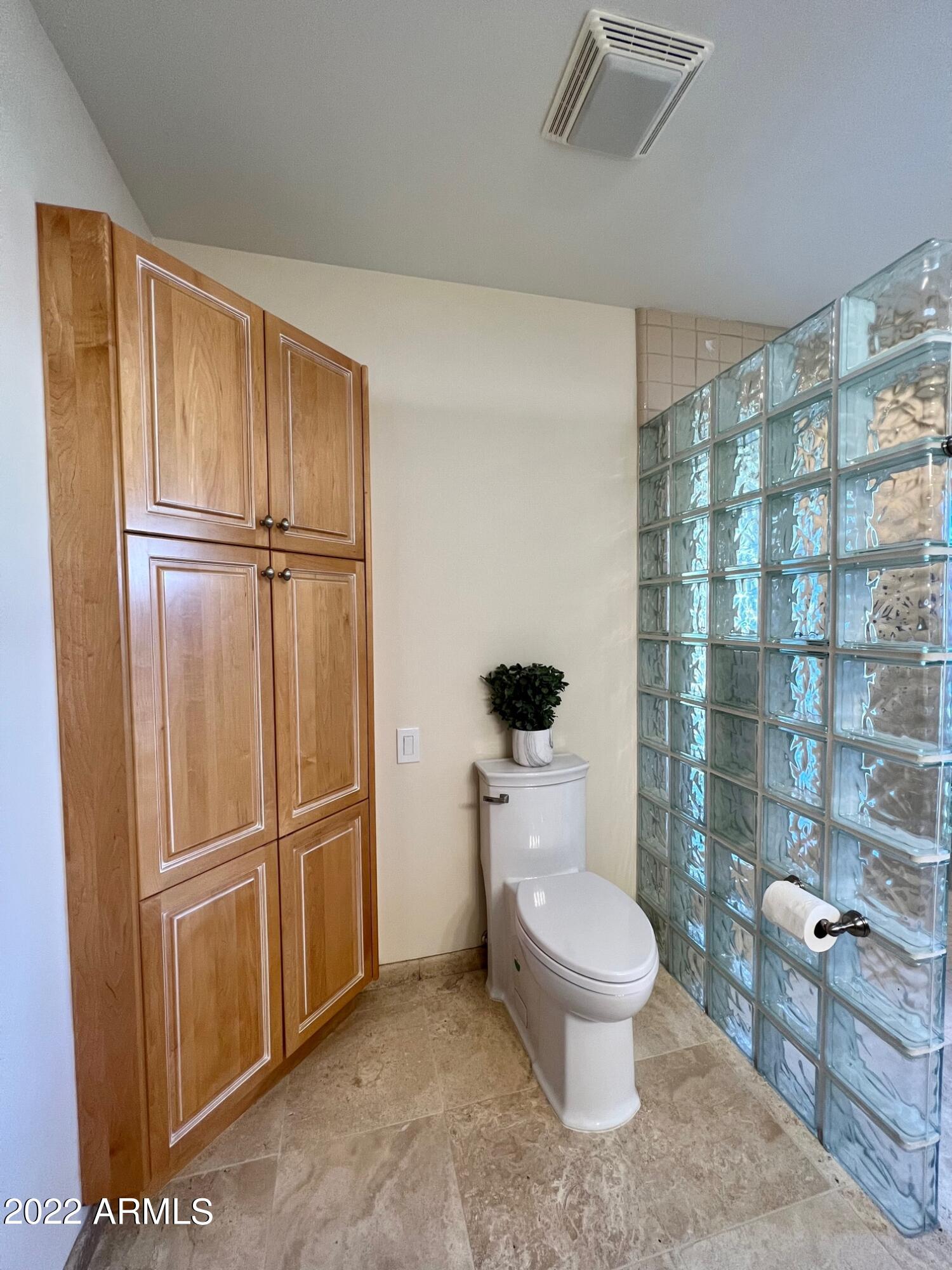 5435 E CAMELHILL Road