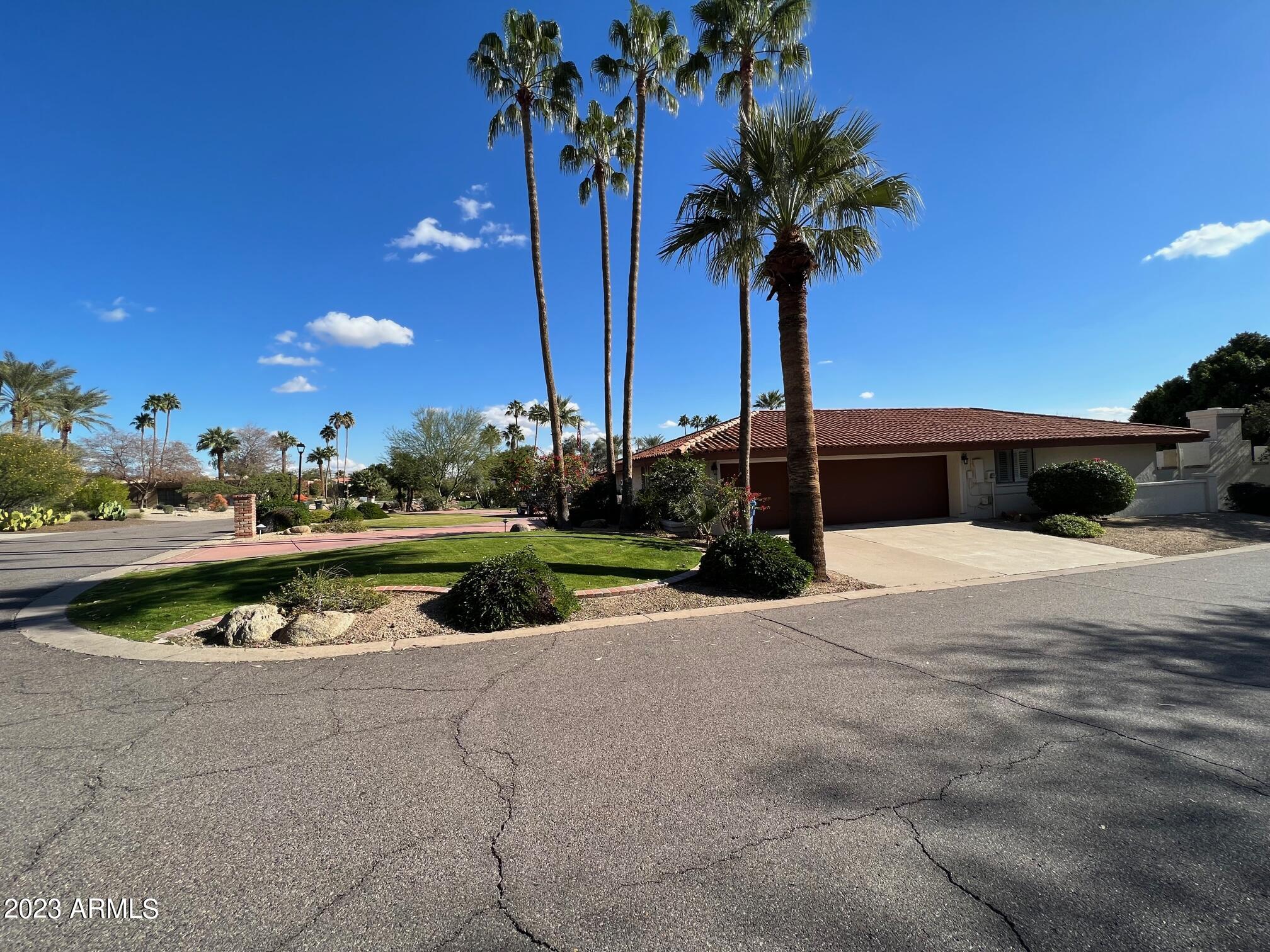 5435 E CAMELHILL Road