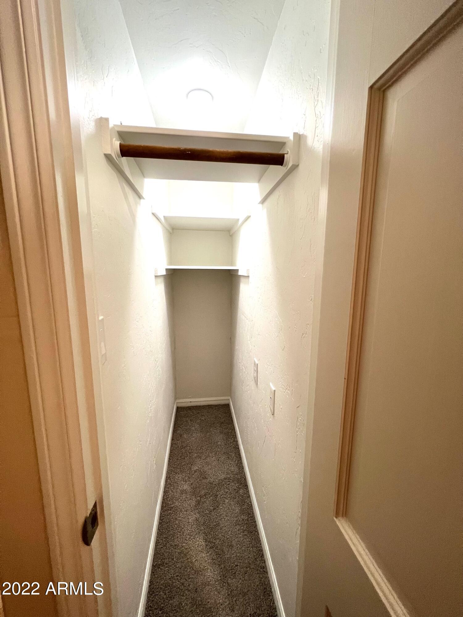 5435 E CAMELHILL Road