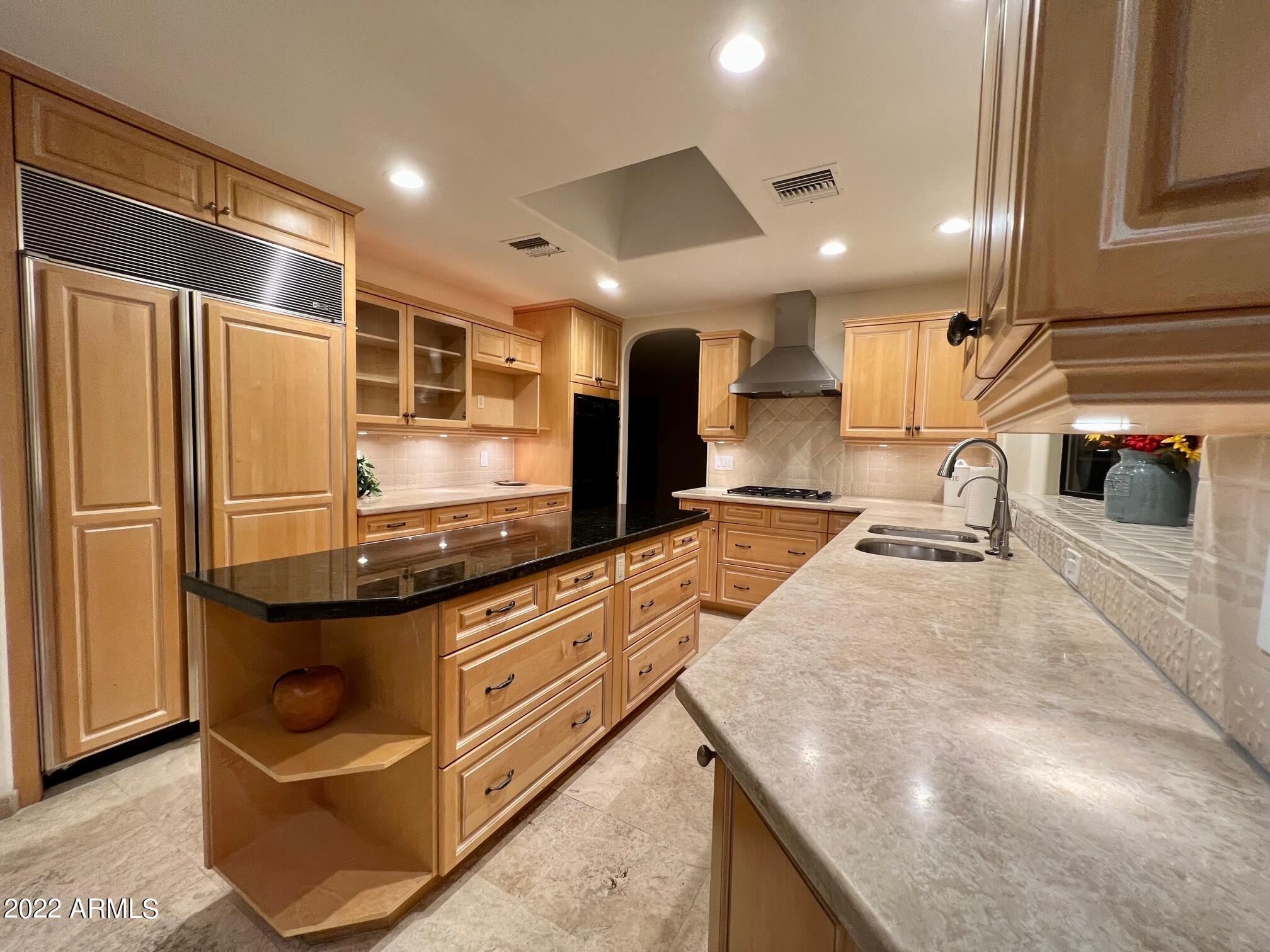 5435 E CAMELHILL Road