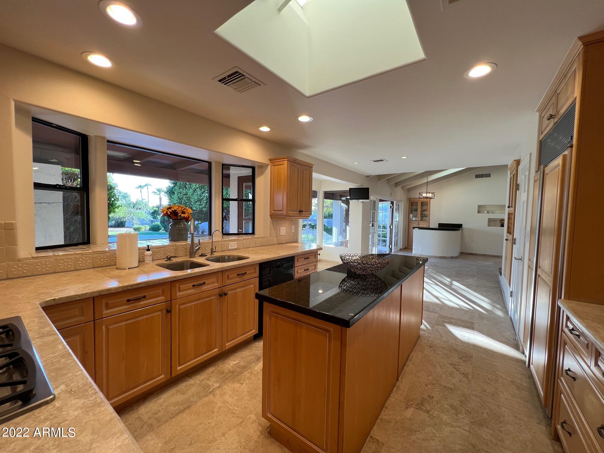 5435 E CAMELHILL Road