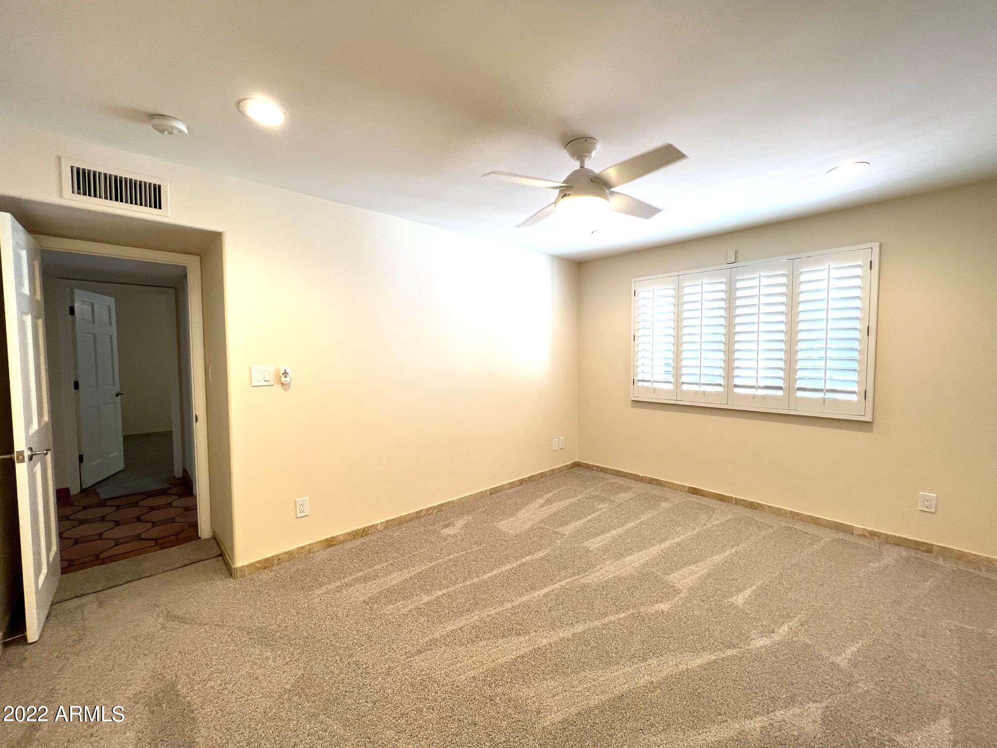 5435 E CAMELHILL Road