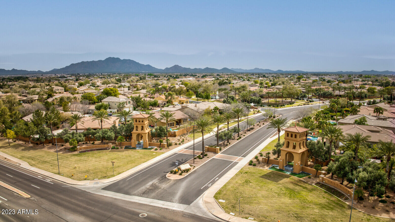 5062 S PINNACLE Place