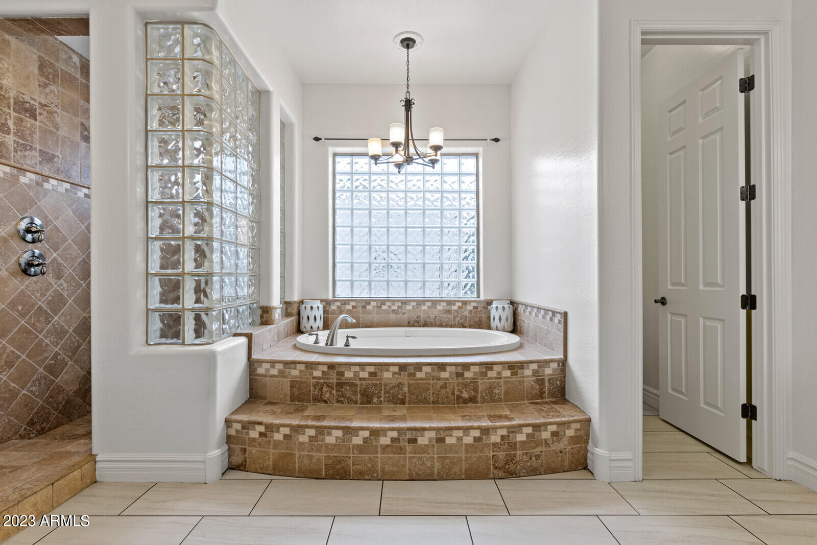 5062 S PINNACLE Place