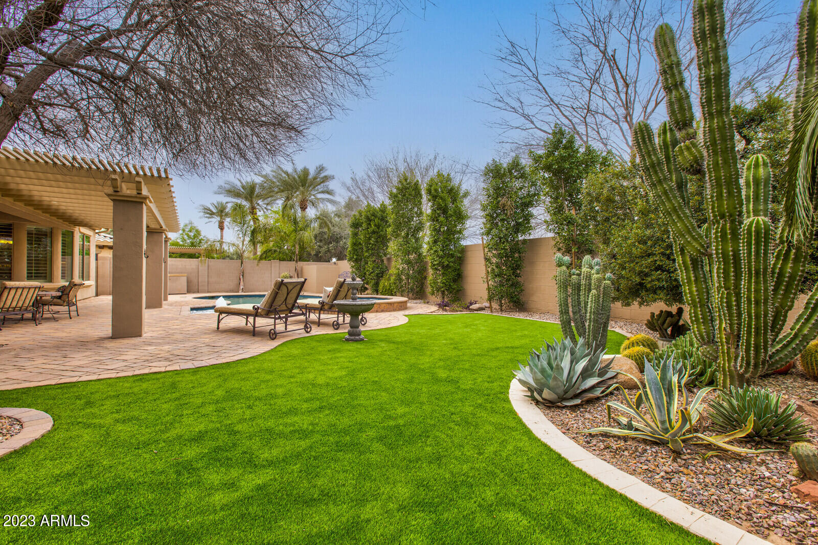 5062 S PINNACLE Place