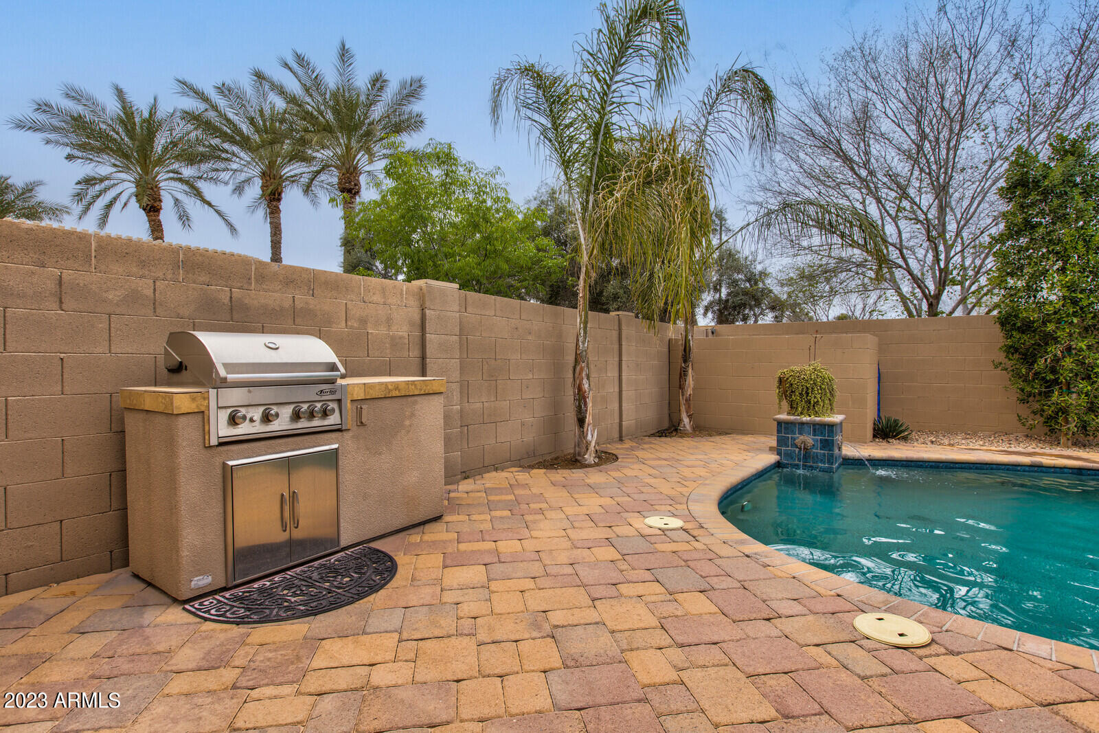 5062 S PINNACLE Place