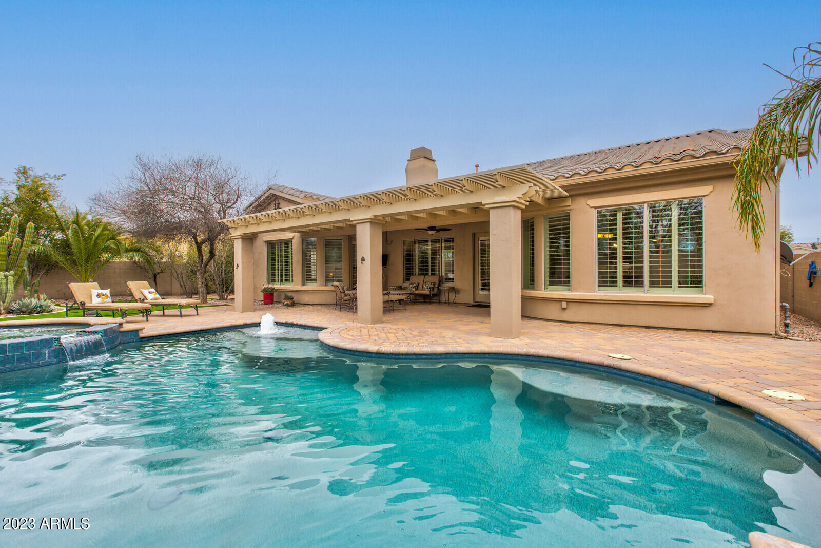 5062 S PINNACLE Place