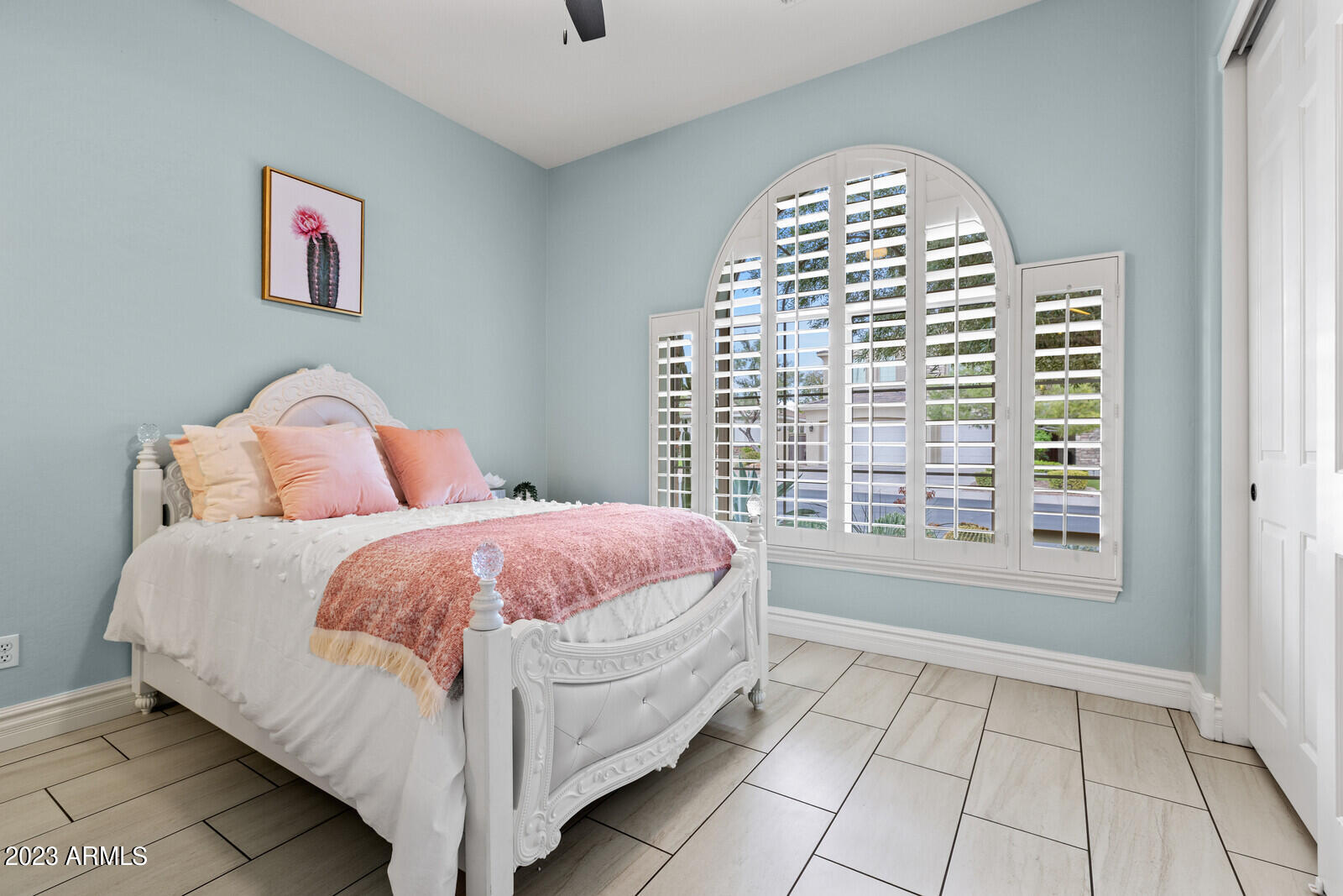 5062 S PINNACLE Place