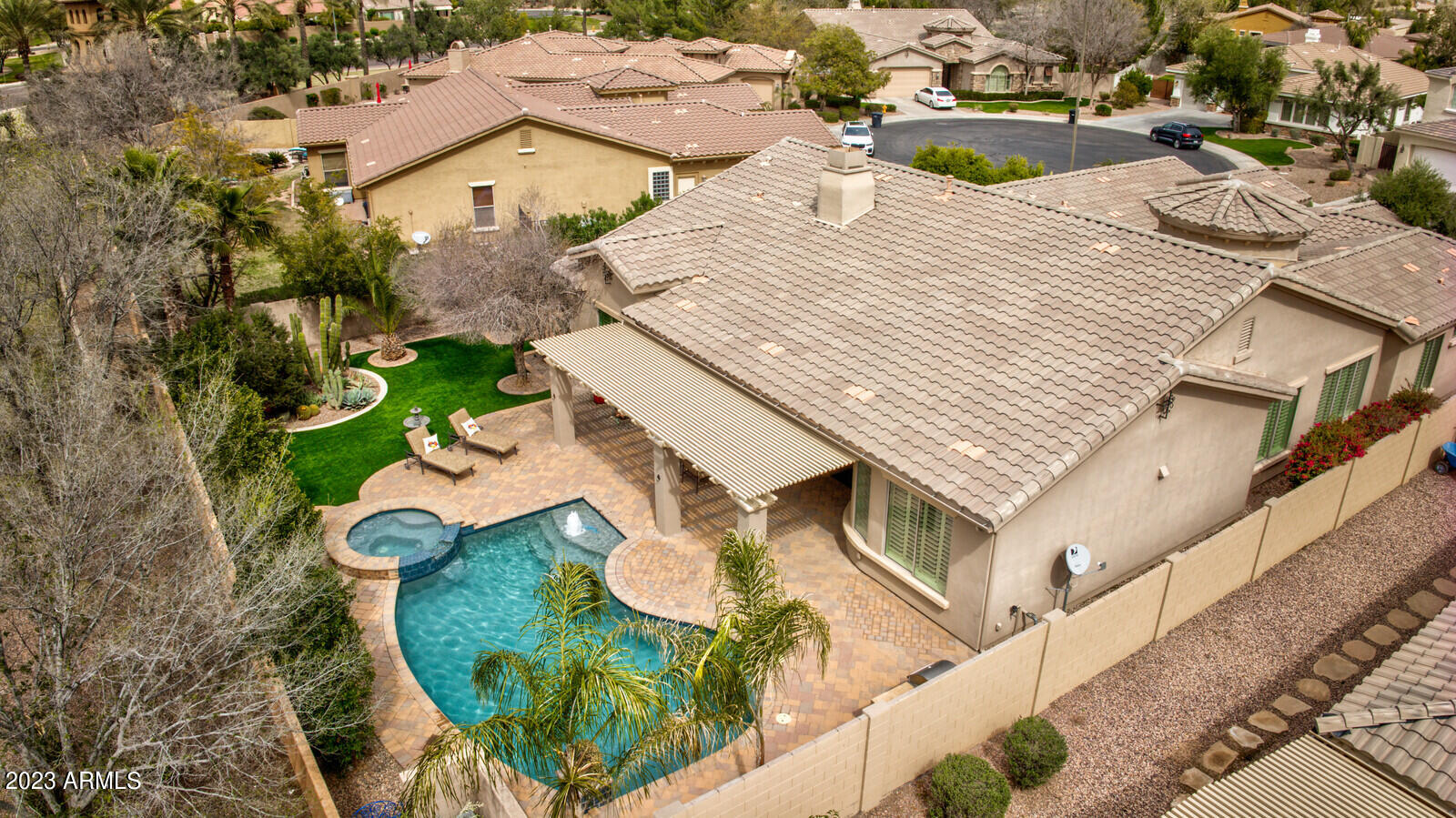 5062 S PINNACLE Place