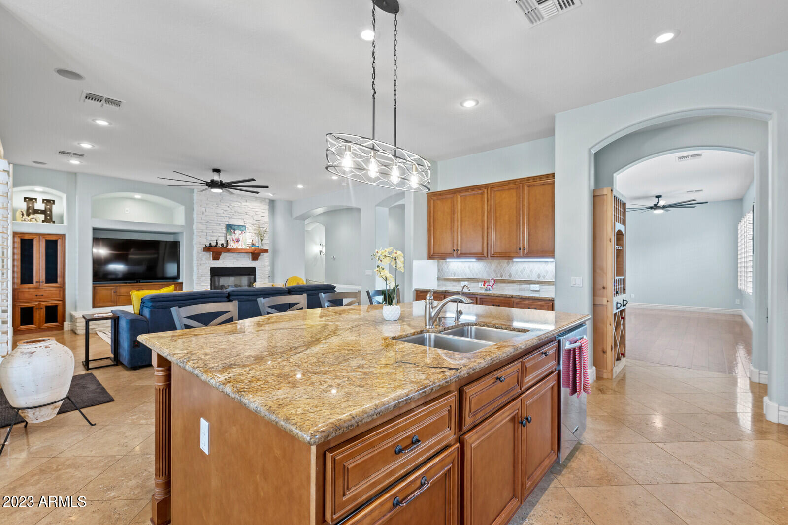 5062 S PINNACLE Place