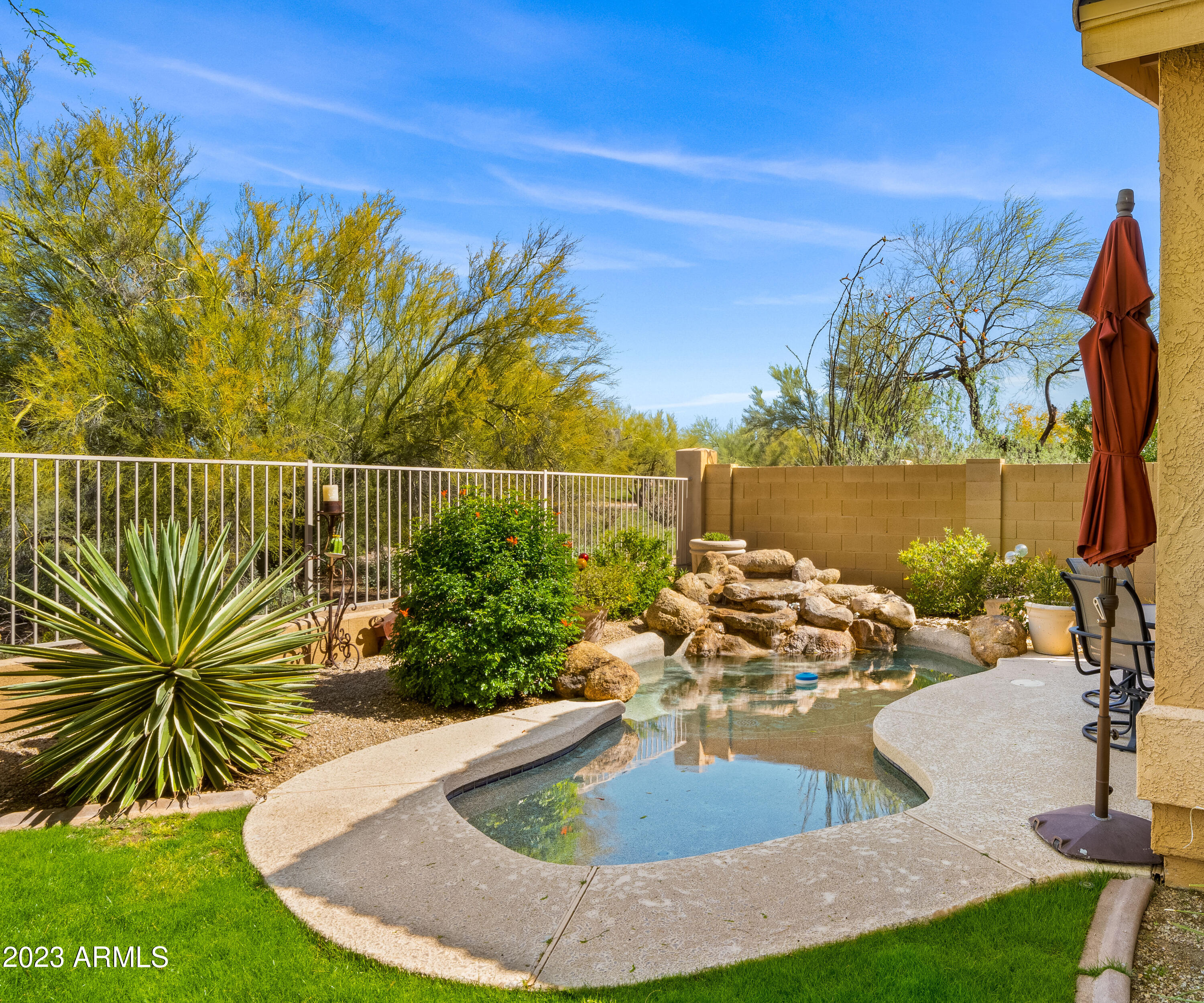 4948 E JUSTICA Street