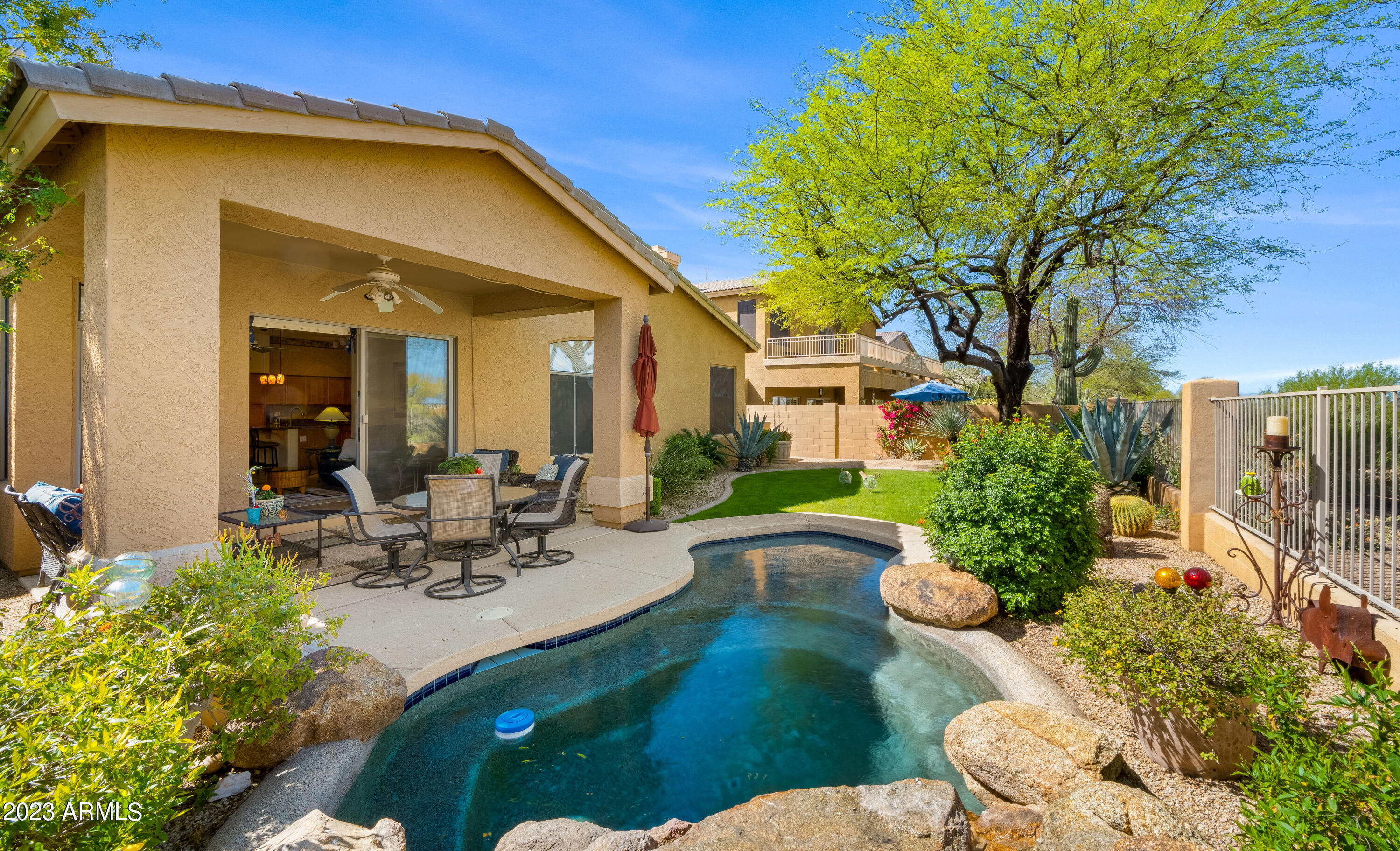 4948 E JUSTICA Street