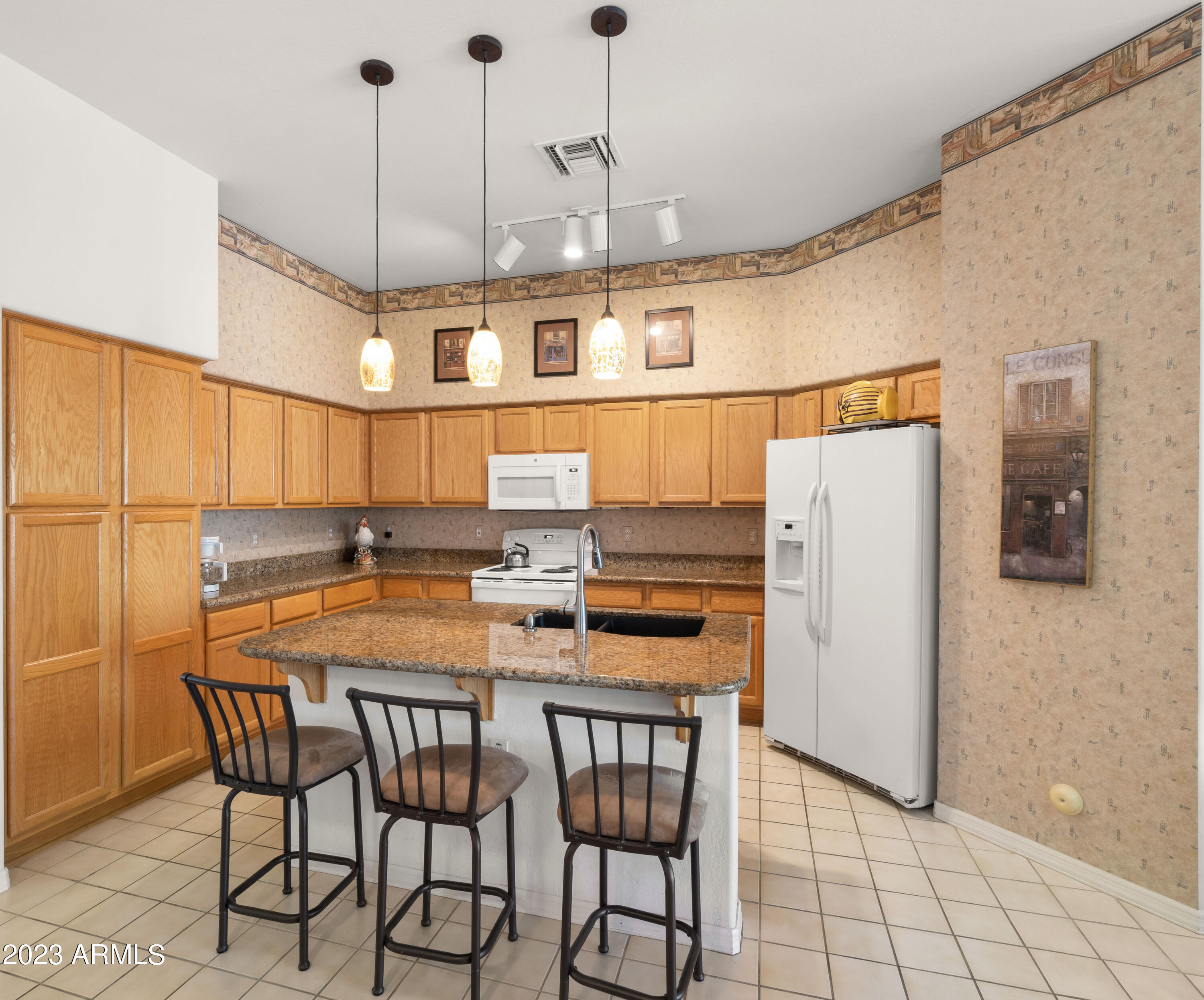 4948 E JUSTICA Street