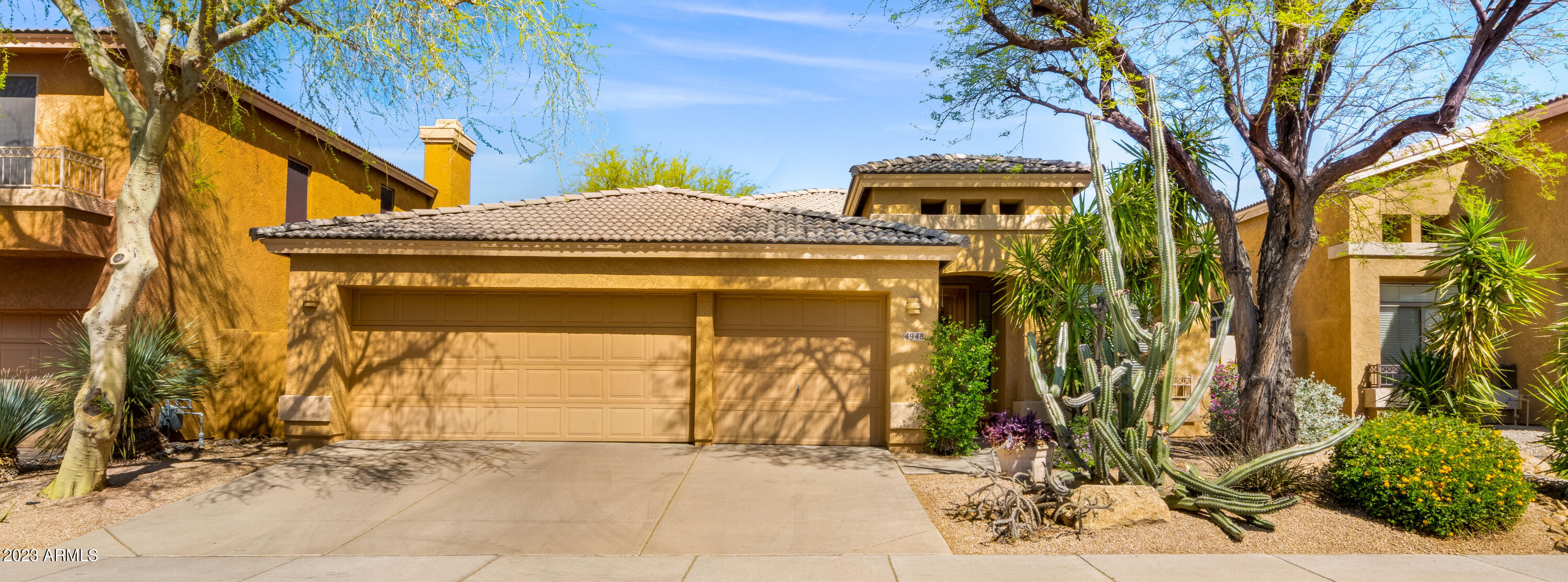 4948 E JUSTICA Street