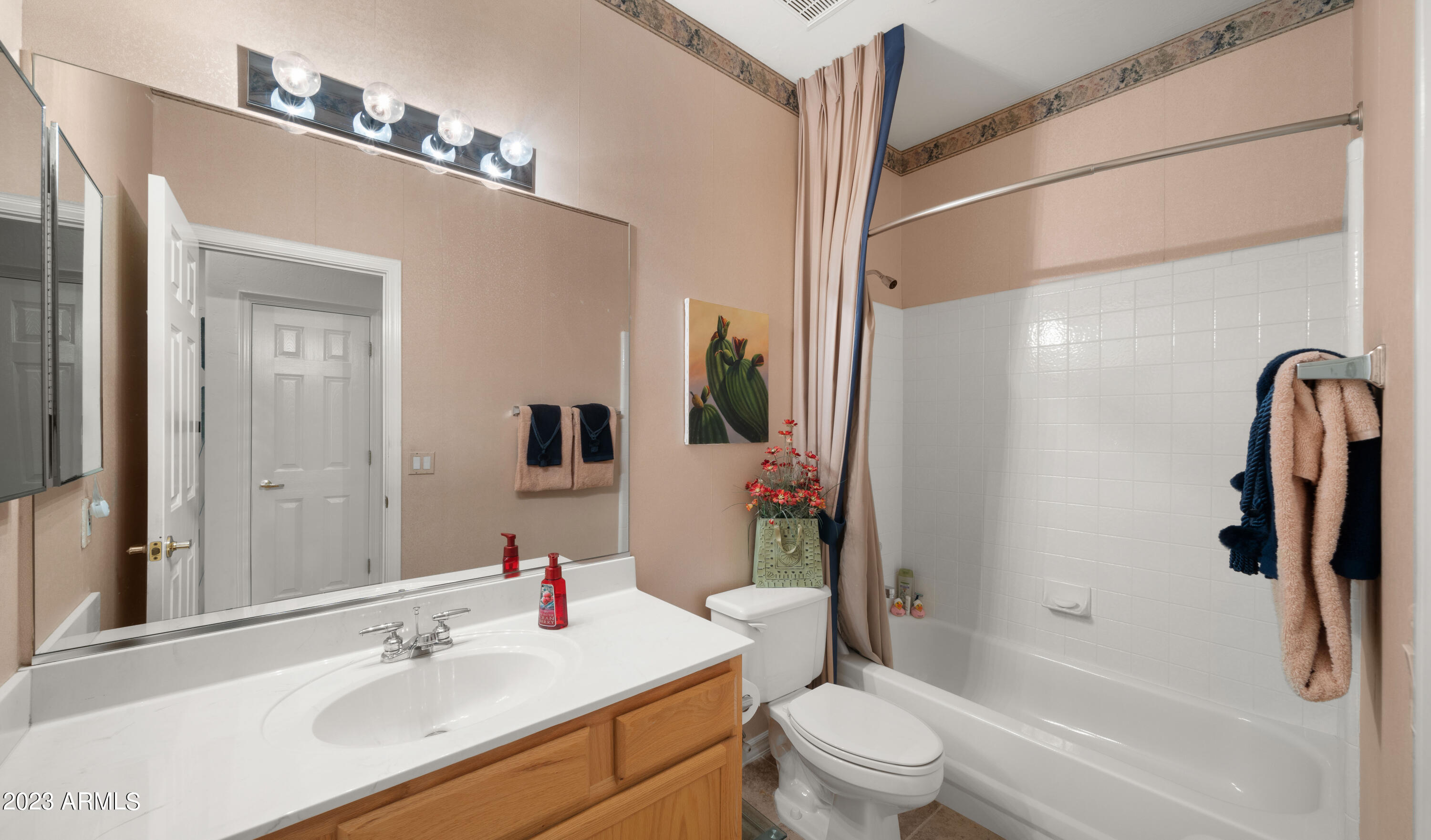 4948 E JUSTICA Street