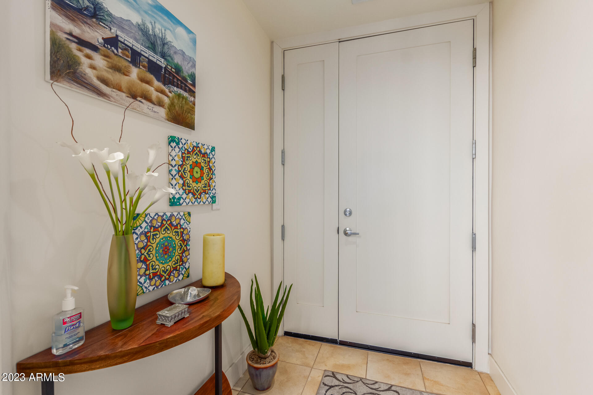 120 E RIO SALADO Parkway, 505