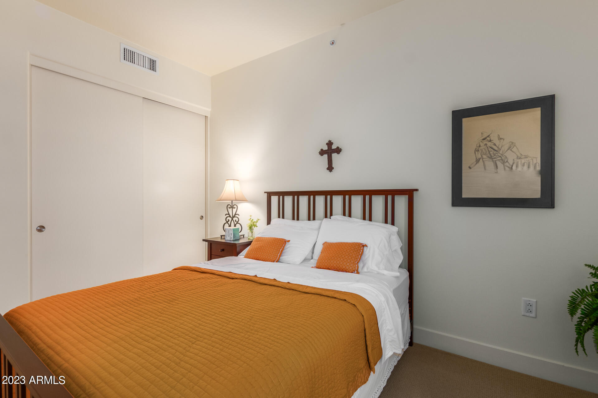 120 E RIO SALADO Parkway, 505