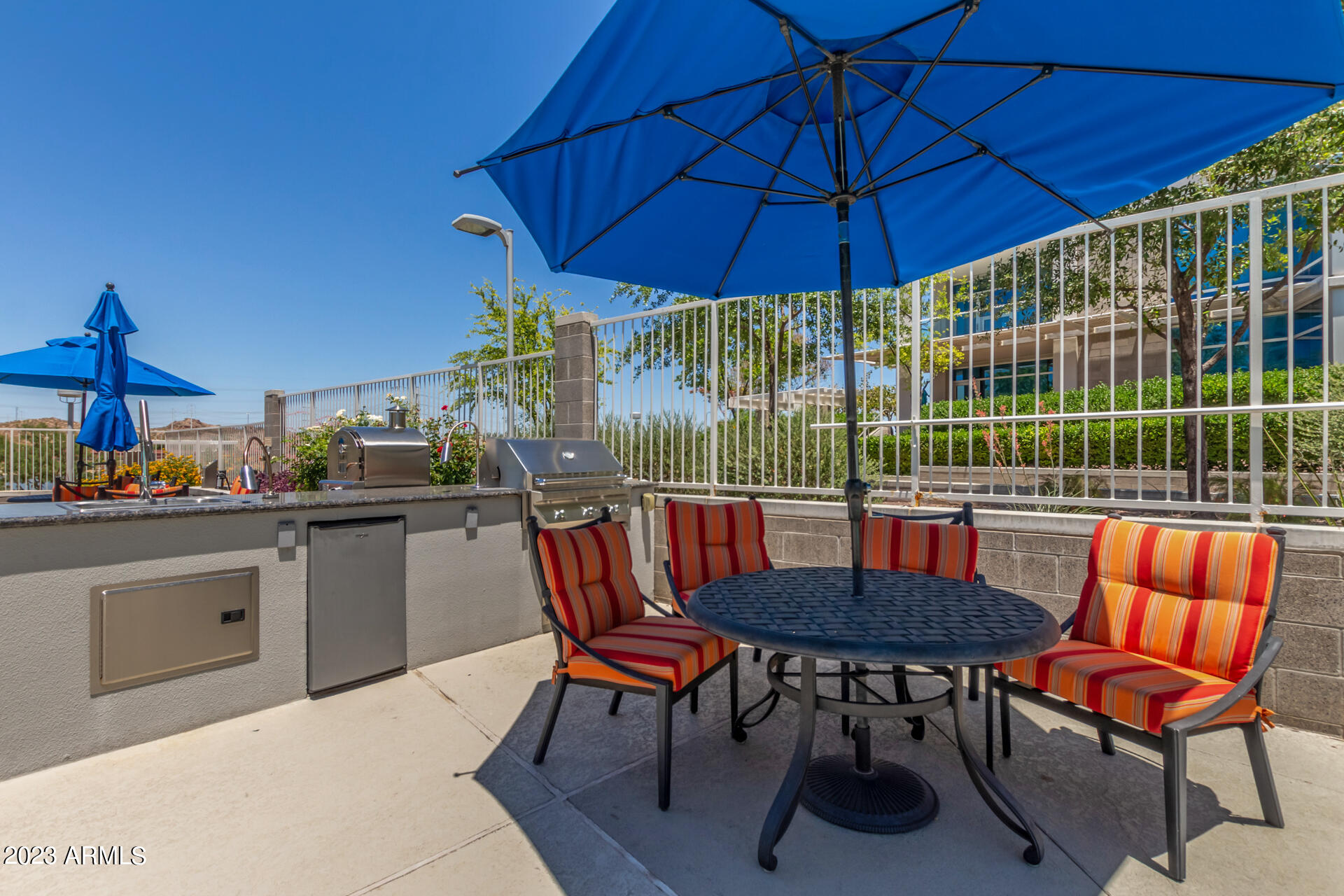 120 E RIO SALADO Parkway, 505