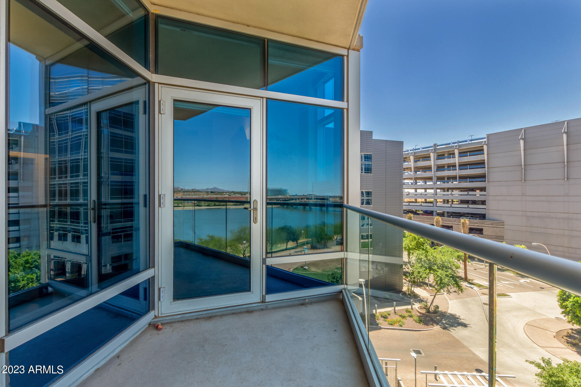 120 E RIO SALADO Parkway, 505