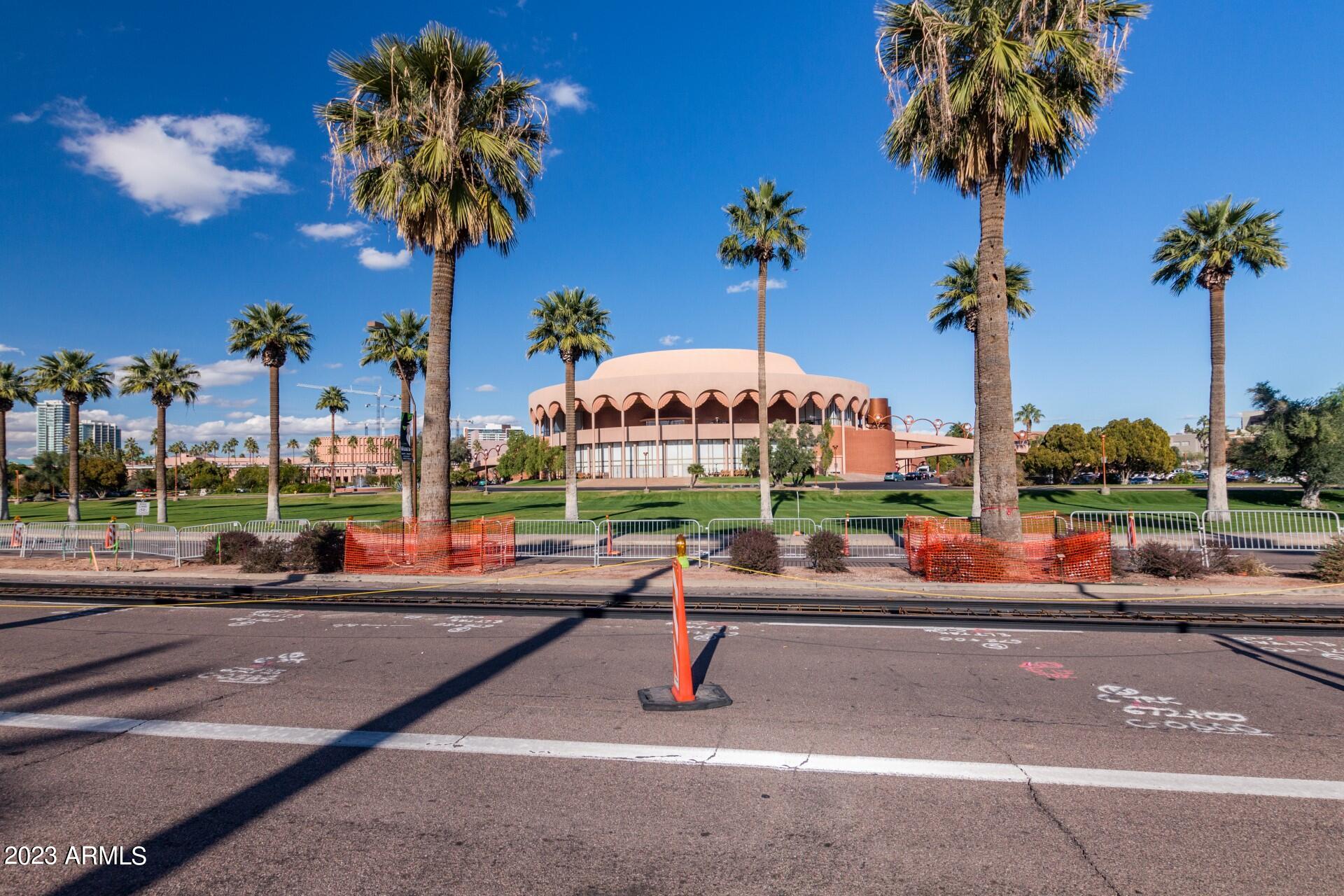 120 E RIO SALADO Parkway, 505