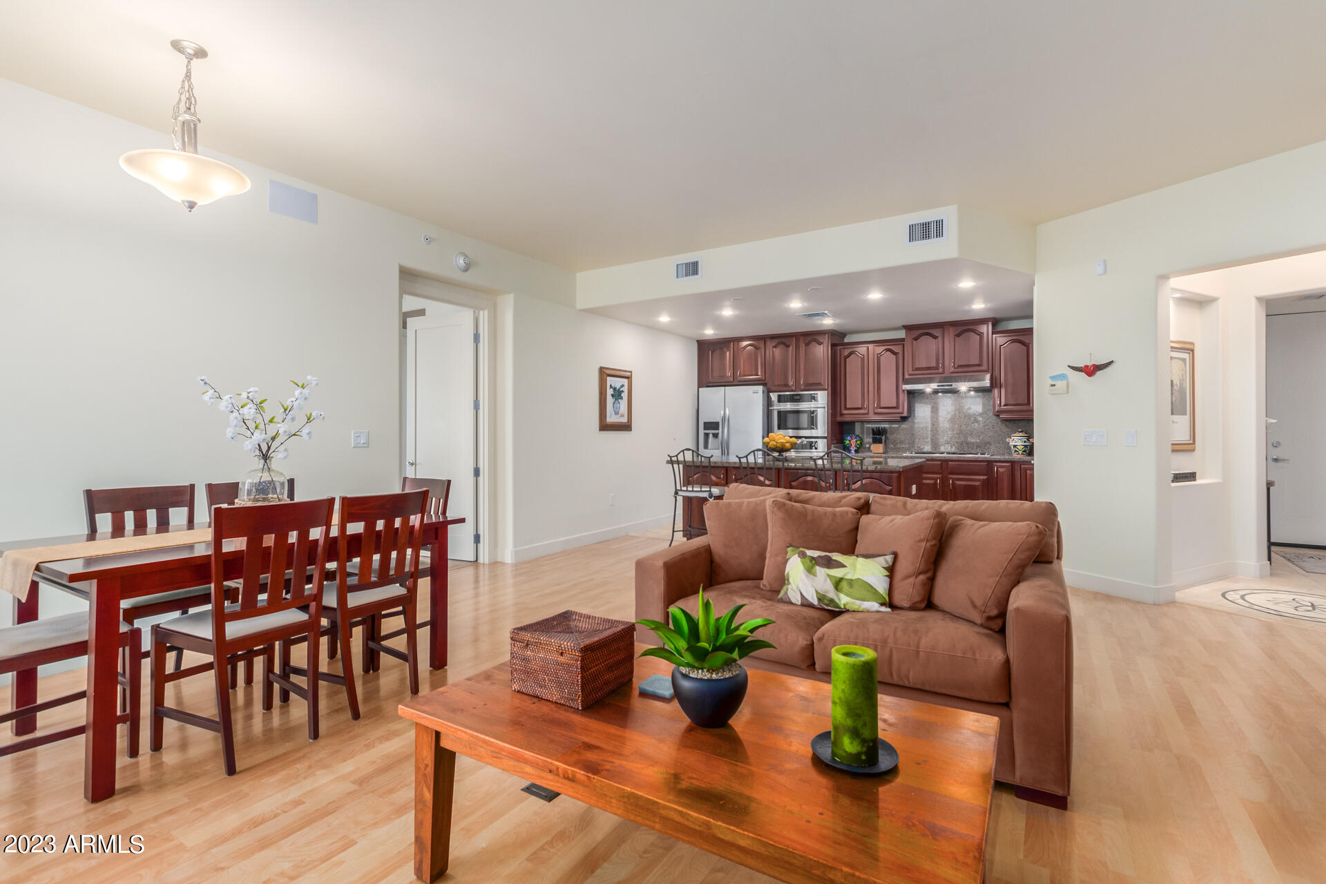 120 E RIO SALADO Parkway, 505