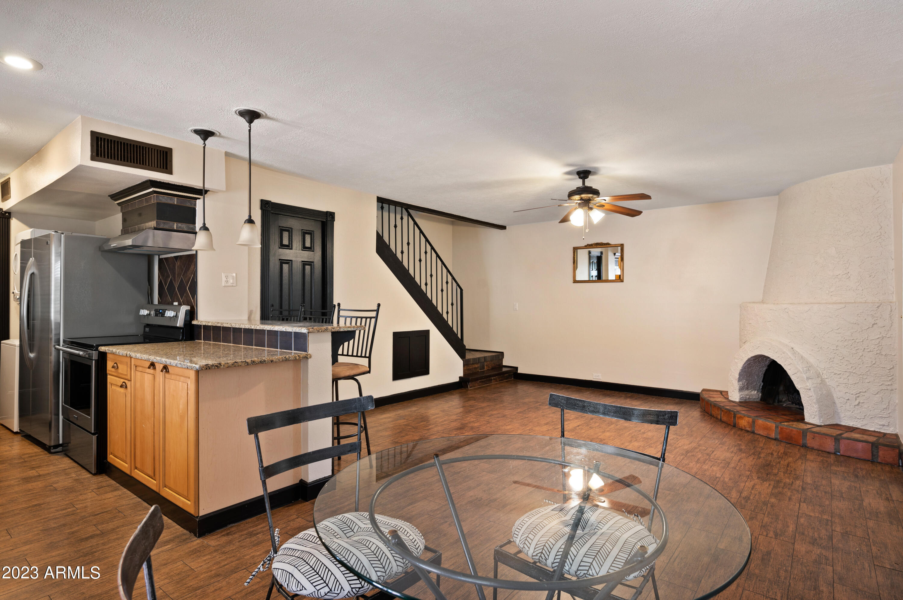 8641 S 51ST Street, 1