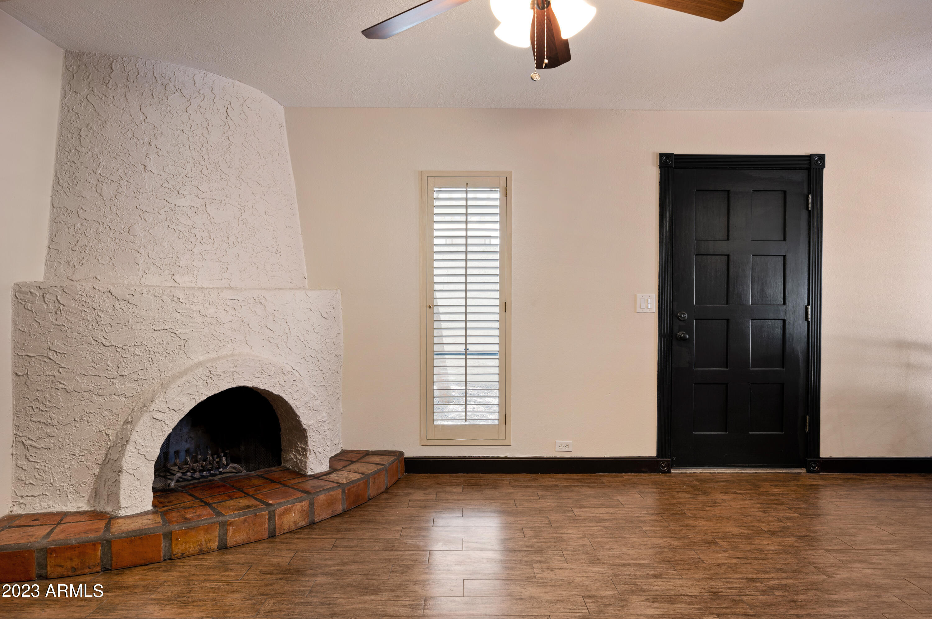 8641 S 51ST Street, 1