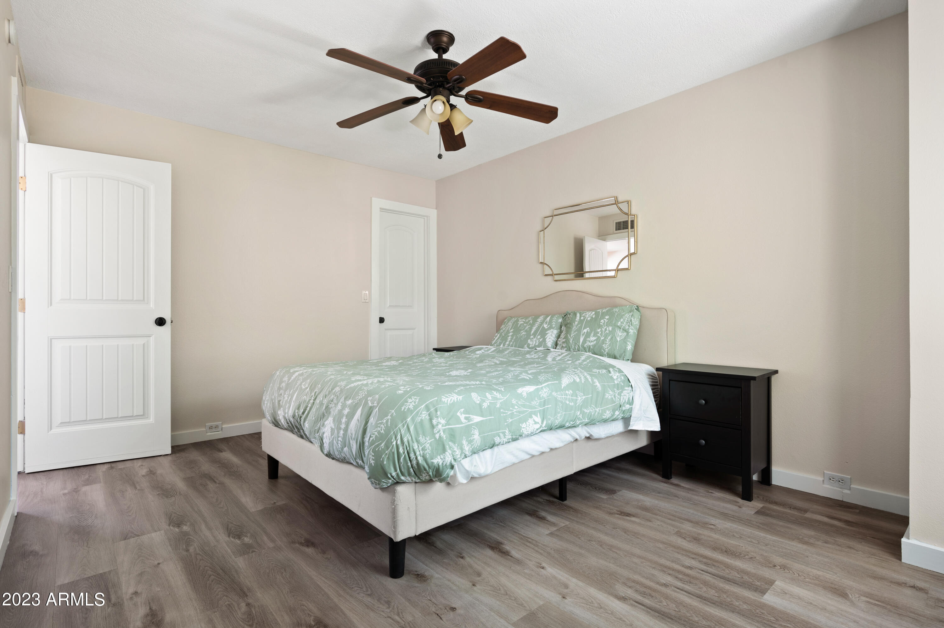 8641 S 51ST Street, 1