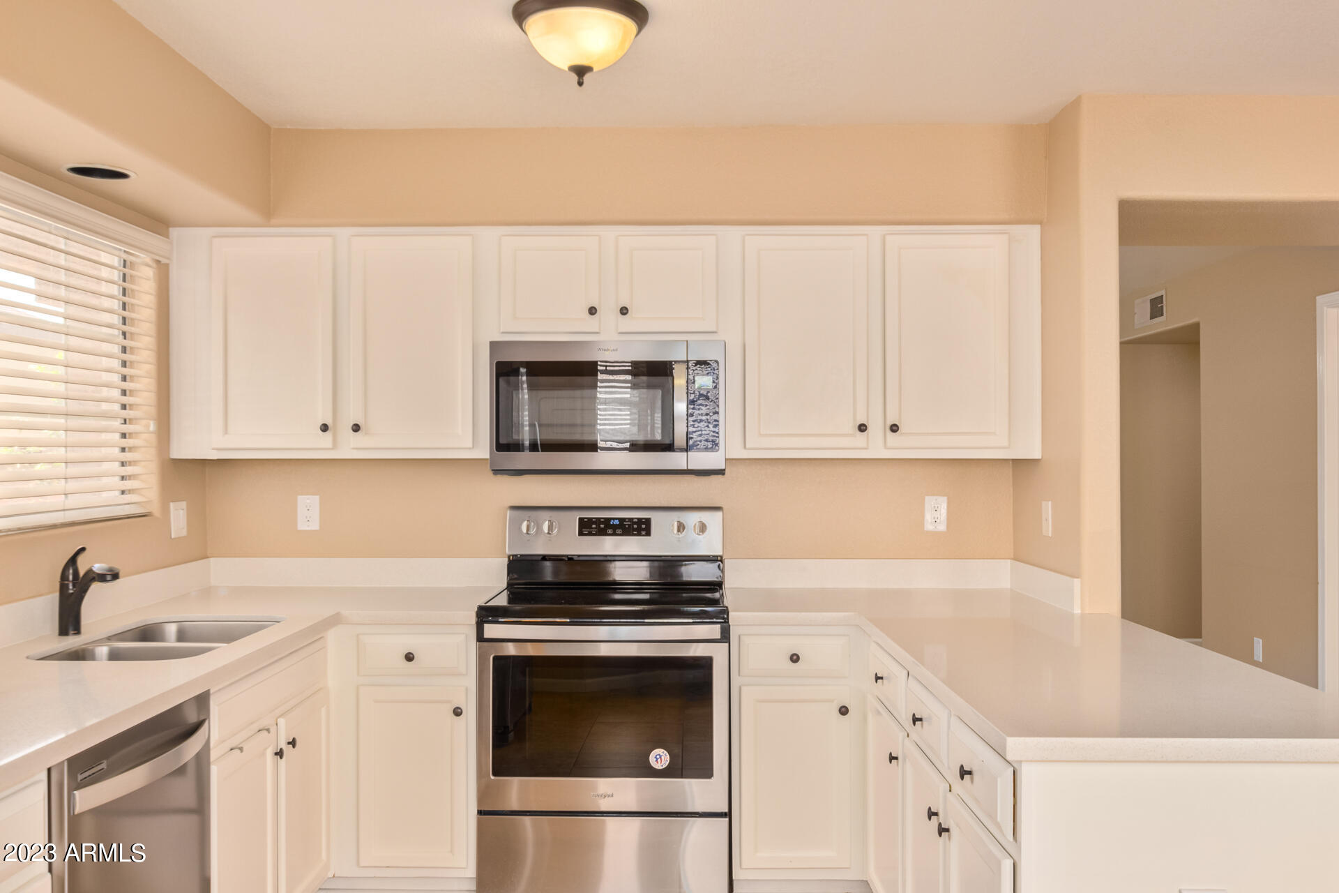 2875 W HIGHLAND Street W, 1164