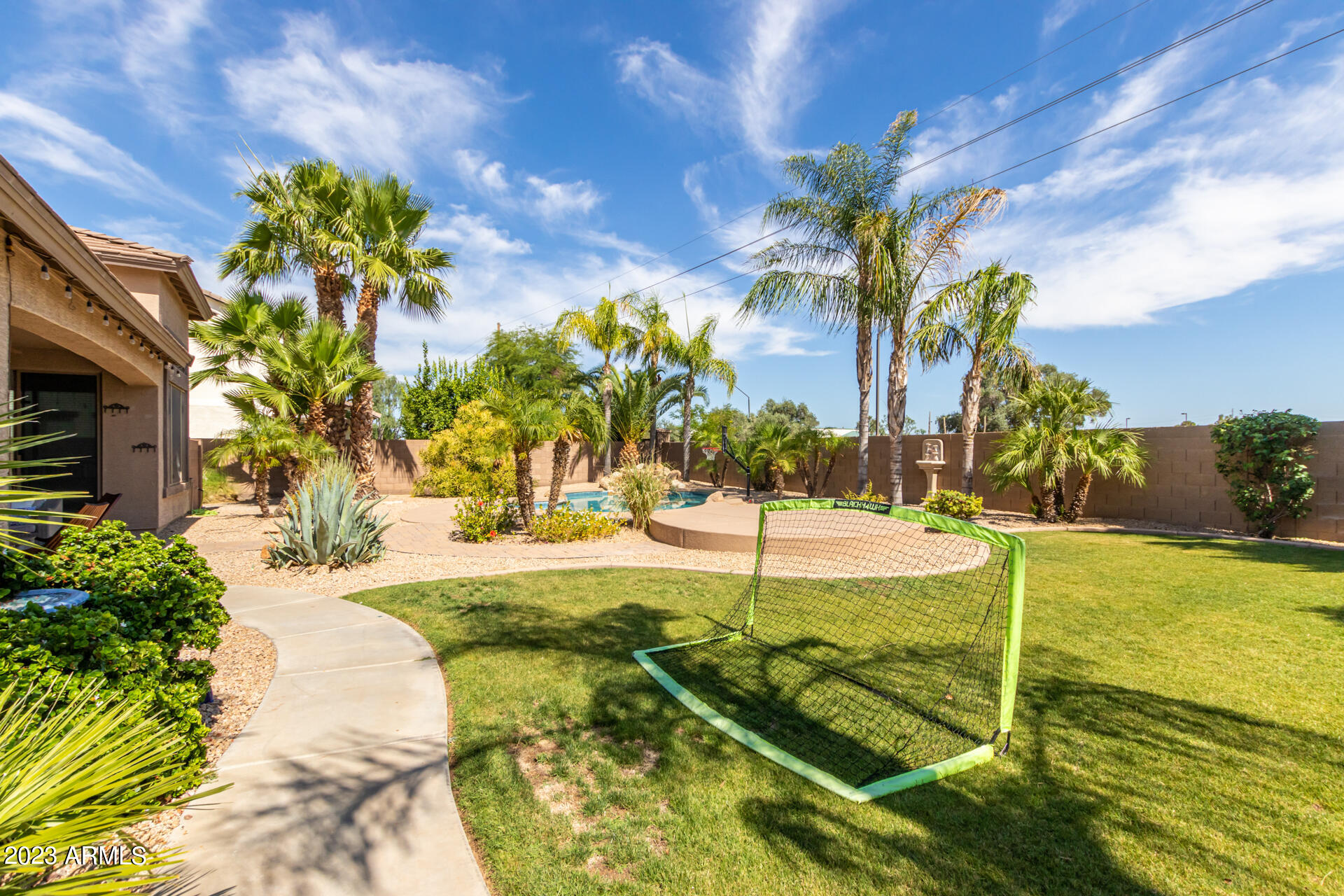 3105 E PRINCETON Avenue