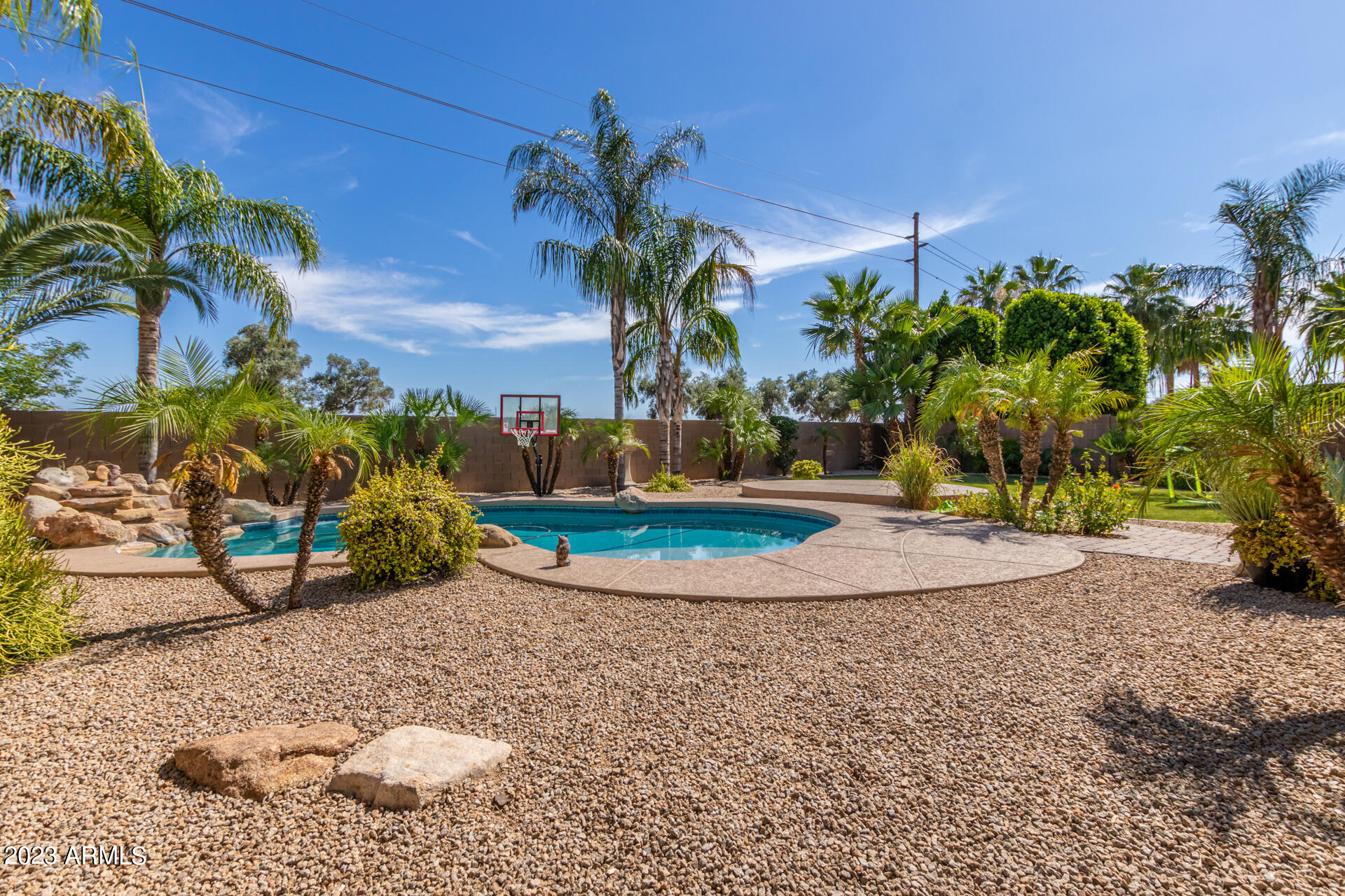 3105 E PRINCETON Avenue