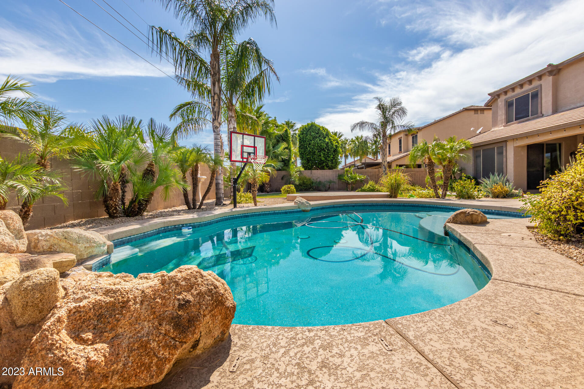 3105 E PRINCETON Avenue