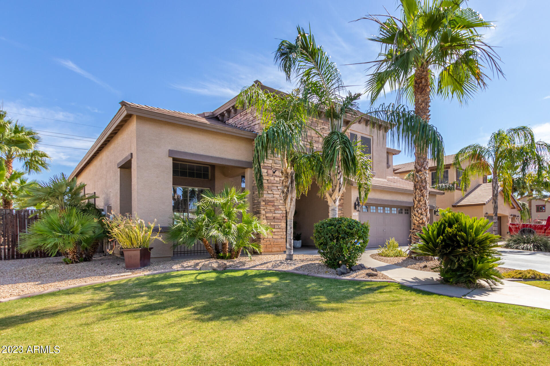 3105 E PRINCETON Avenue