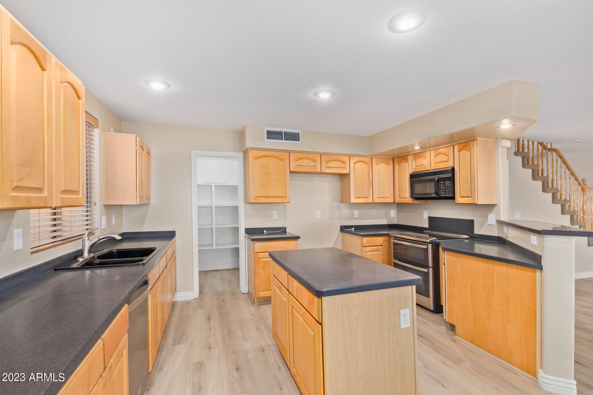 1403 S WESTERN SKIES Drive