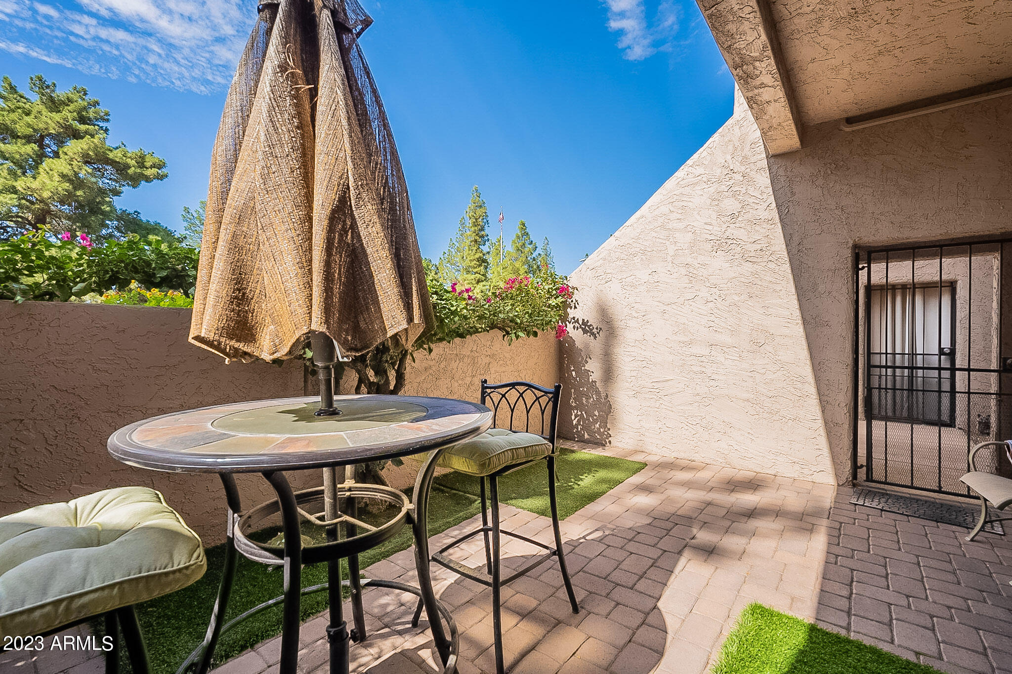 1201 E NORTHSHORE Drive, 124