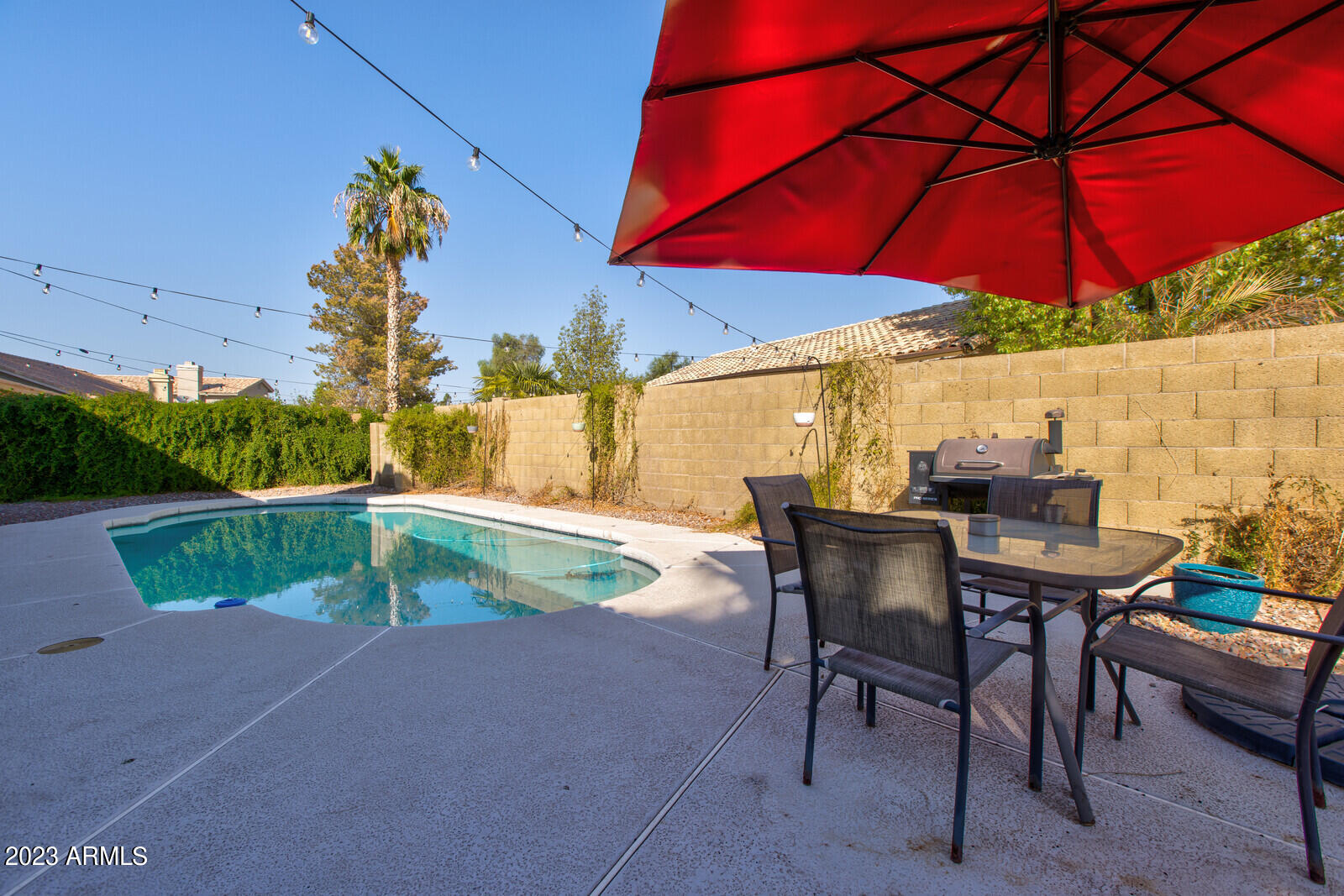 625 S CHERI LYNN Drive