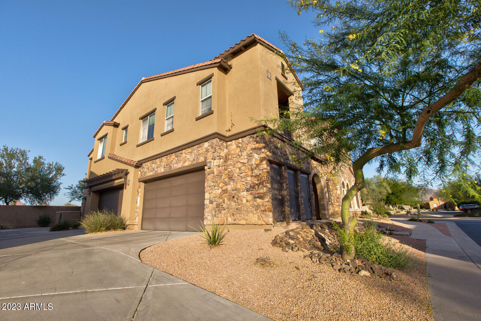 20750 N 87TH Street, 2003