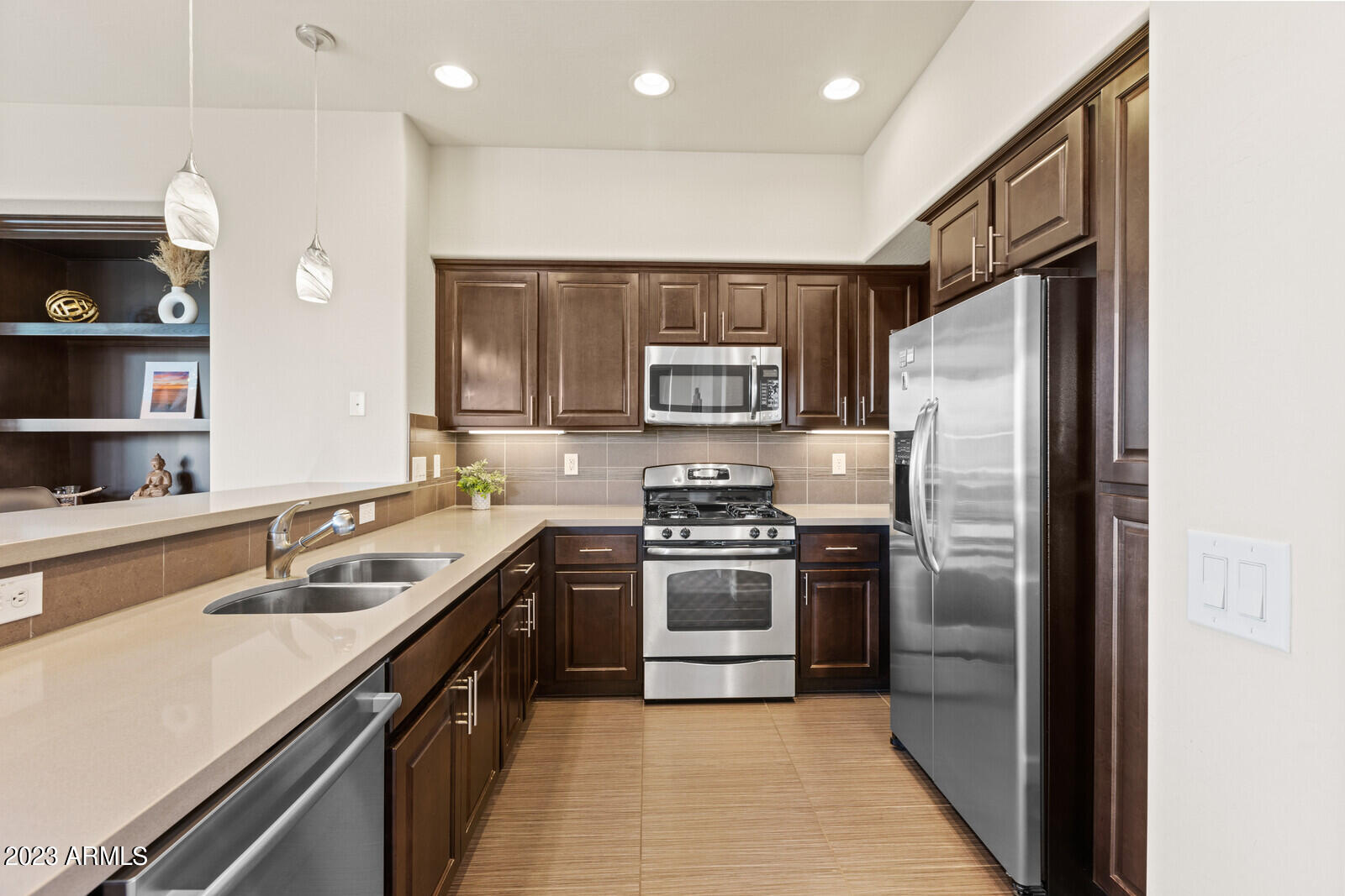 20750 N 87TH Street, 2003