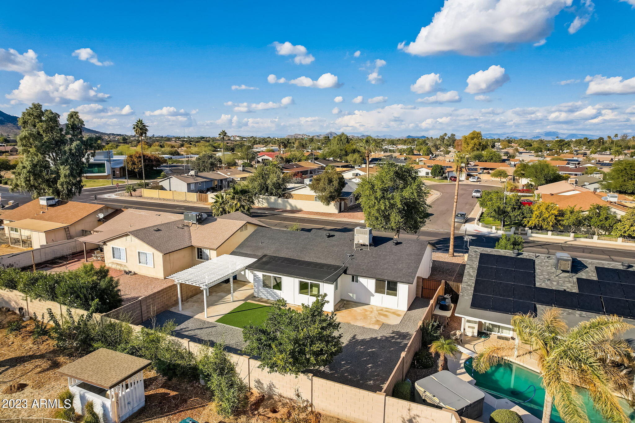 3615 E SWEETWATER Avenue