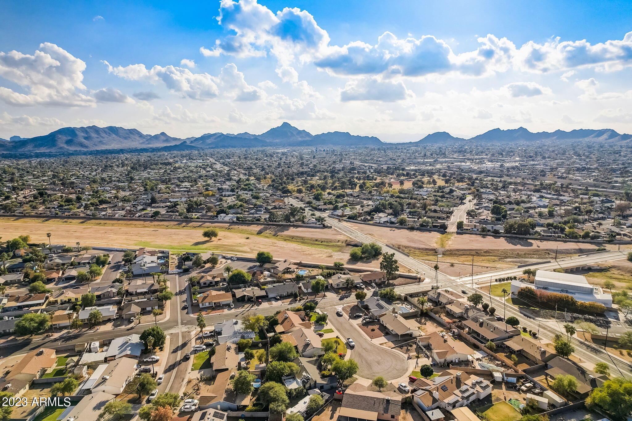 3615 E SWEETWATER Avenue