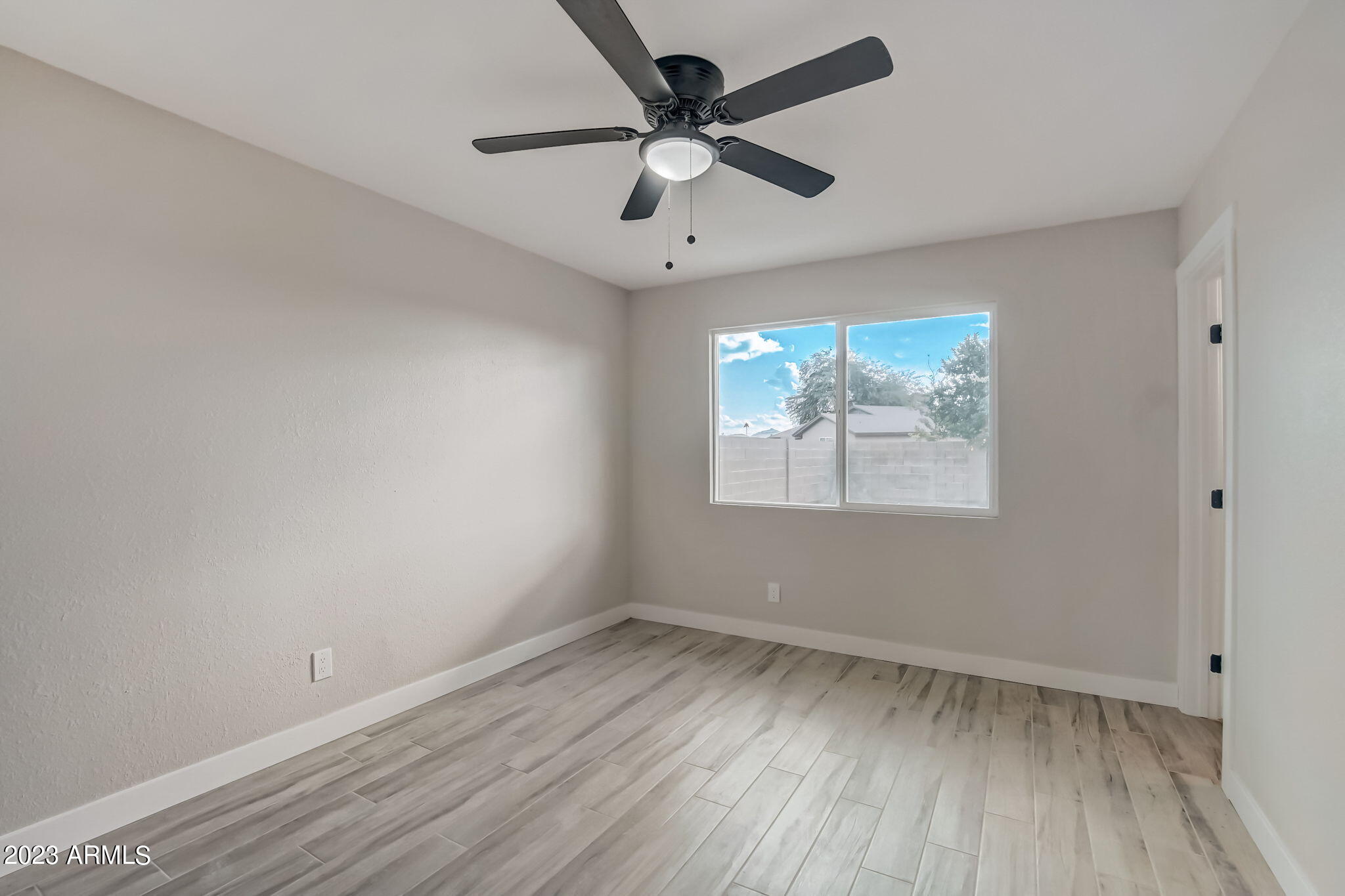 3615 E SWEETWATER Avenue