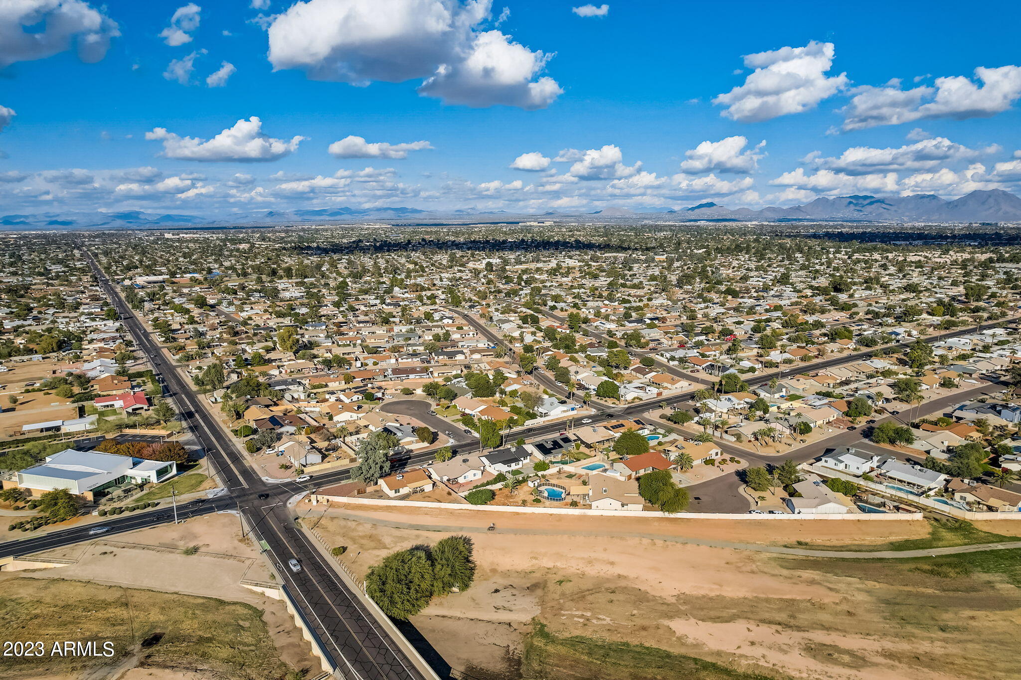 3615 E SWEETWATER Avenue