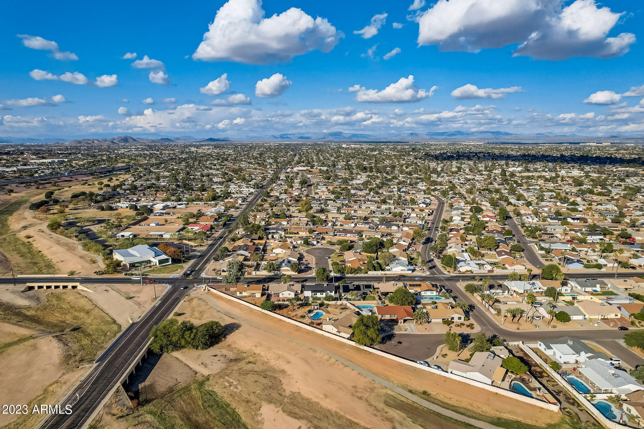 3615 E SWEETWATER Avenue